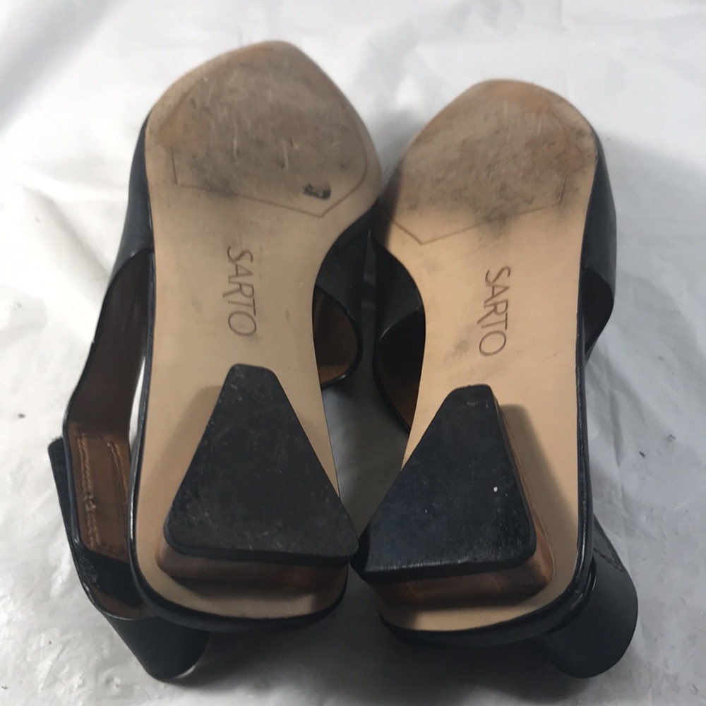 Sarto Women’s Elegant Black Leather Pointy Toe Triangular Heel Slingback Flats - Picture 6 of 8